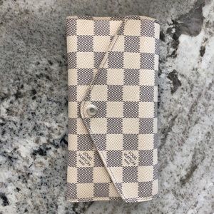Louis Vuitton Josephine Wallet